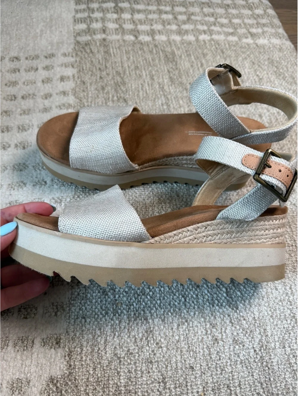 TOMS Women's Beige Canvas Wedge Sandals Size 7